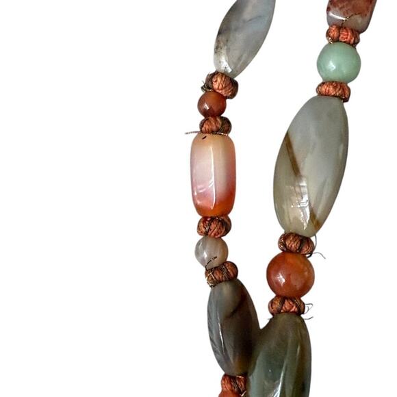 VINTAGE SEMI PRECIOUS BEAD NECKLACE - LARGE KNOTS 54 inch - Picture 5 of 6